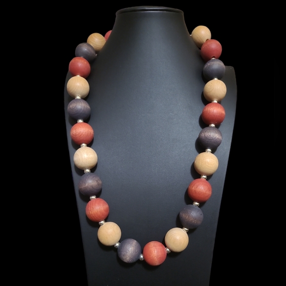 28" Vintage Large Wooden Beaded Necklace Lot 1 - Picture 1 of 2